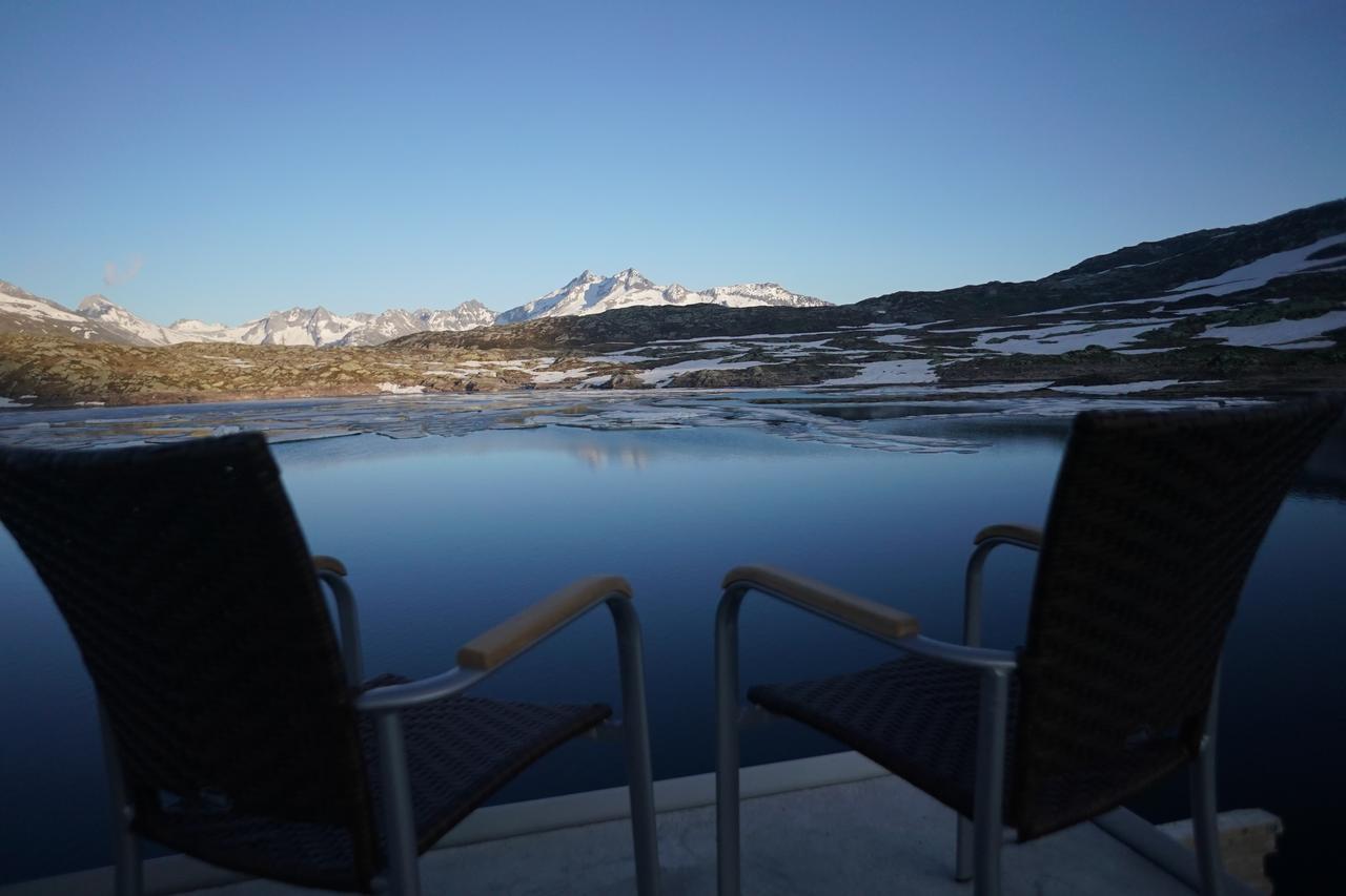 Hotel Grimsel Passhöhe Oberwald Exterior foto